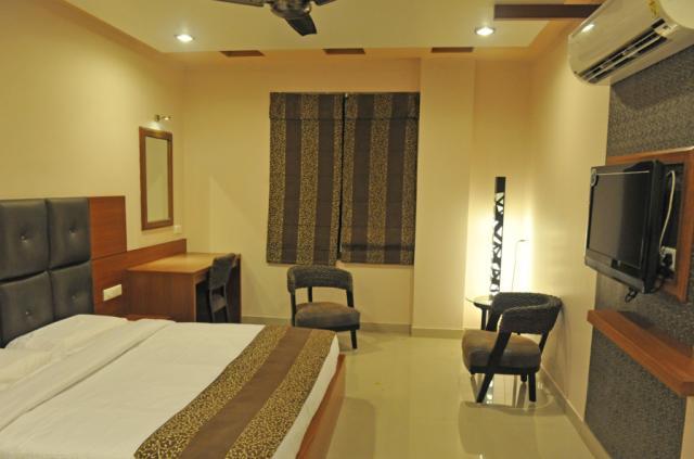 Hotel Data Inn Ajmer Quarto foto